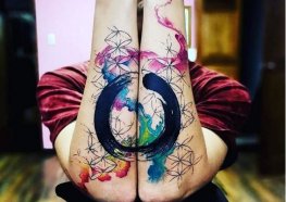 Tatuagem Enso: Significado, Características e Muitas Tattoos